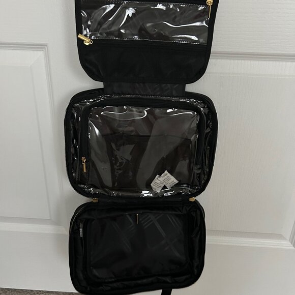Joy Clean And Chic Expandable Toiletry Case BLACK Satin Finish NWT - Picture 8 of 14